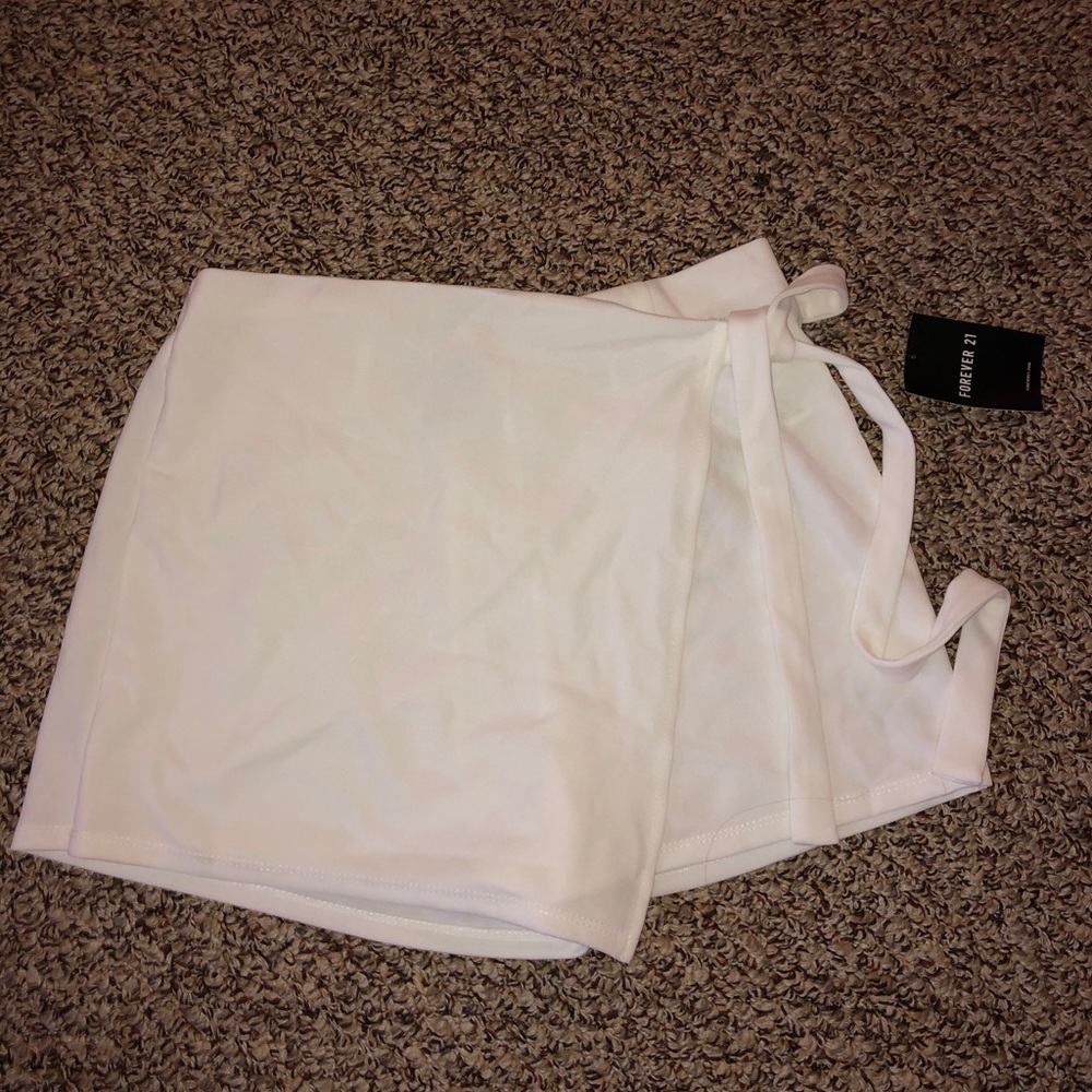 Forever 21 white wrap skort